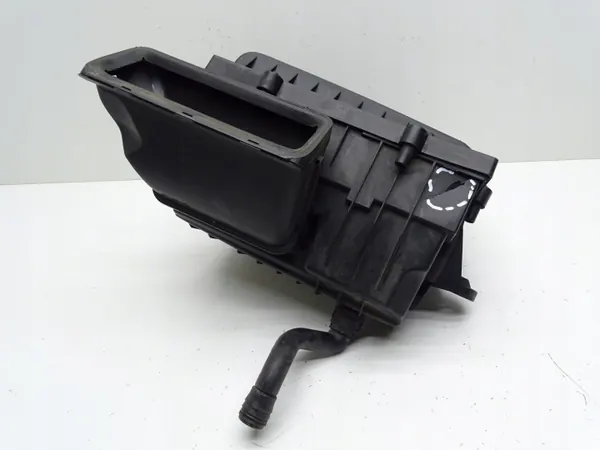 Luftfilterhus OEM 5Q0129607AE för Skoda Octavia III image 3