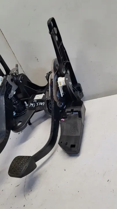 Pedalsatz OEM 678879987 für Opel Zafira C 1.6 CDTi image 6