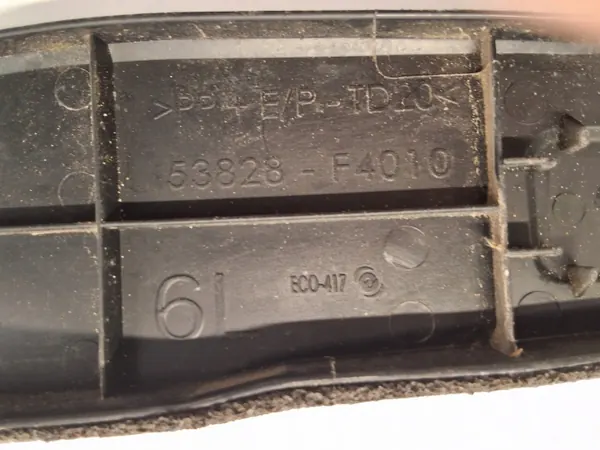 Toyota C-HR linker spatbordvoering OEM 53828-F4010 image 4