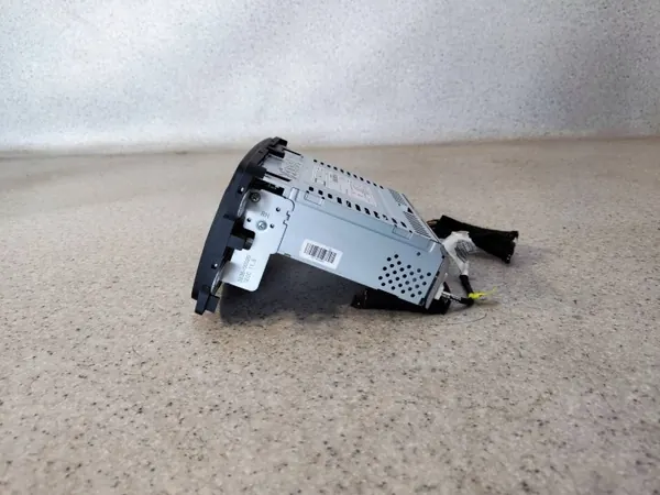 Radio Bluetooth OEM 281154759R pour Dacia Dokker image 4
