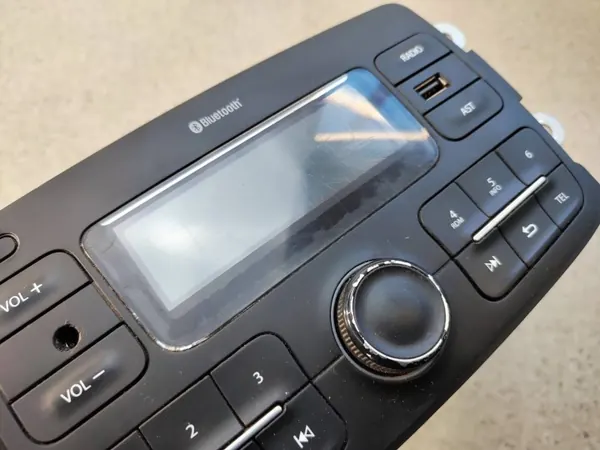 Radio Bluetooth OEM 281154759R pour Dacia Dokker image 7