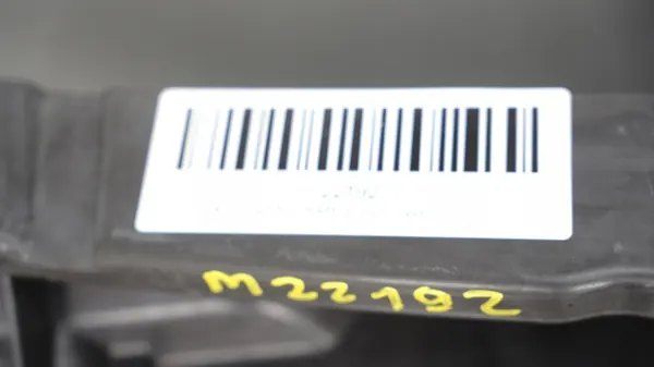 OEM 360148927 Framremsa för Peugeot 208 2012-2015 image 3