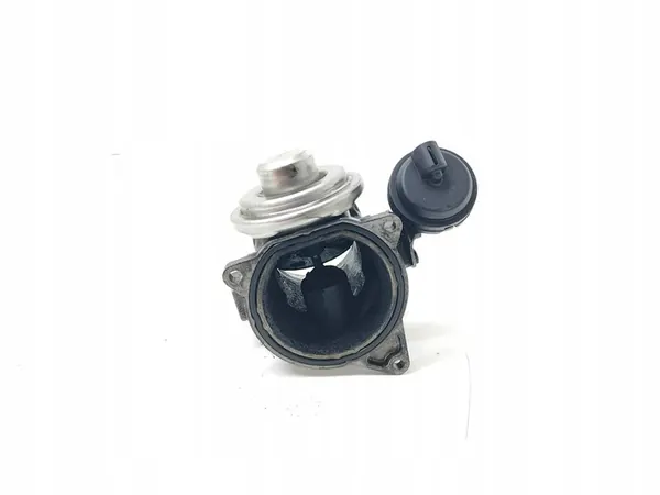 EGR-venttiili Volkswagen Touareg I 2004 OEM 070128070C image 4
