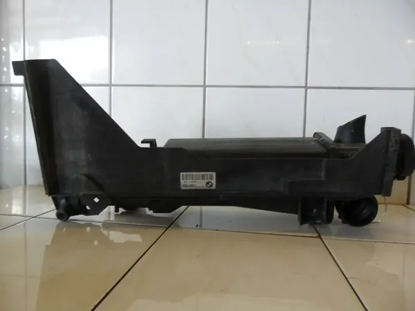 BMW 3 E46 2003 1.8 B Ausgleichsbehälter Montageplatte OEM 1436250 image 4