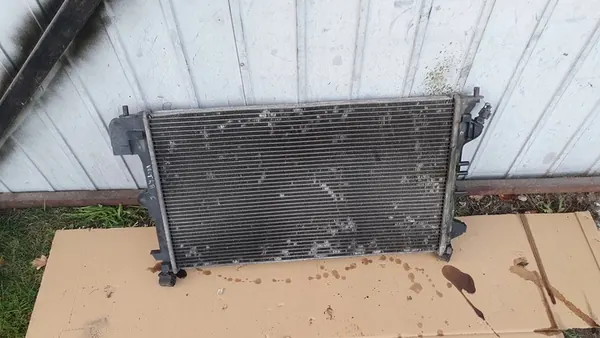 Radiador de agua OPEL VECTRA C 1.8 16V OEM 868388D image 2