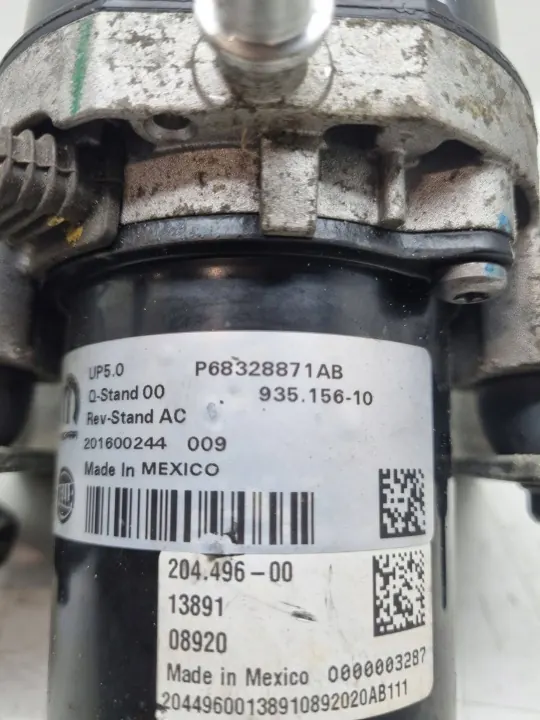 Tyhjiöpumppu OEM P68328871AB Jeep Gladiatorille image 5