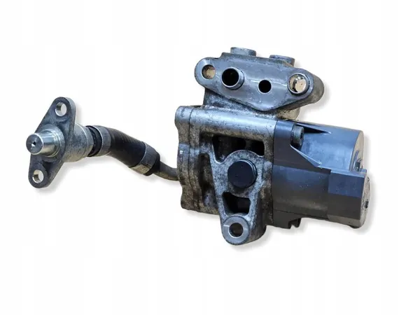 Vaihteiston öljypumppu Volvo V60 2.4 D6 Plug-In Hybrid OEM 31325625 image 3