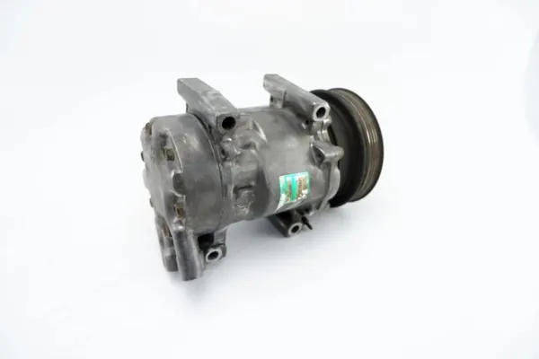 Compresseur A/C Renault Clio II 2002 OEM 7700273801 image 3