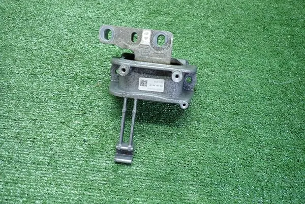 Support moteur OEM 5Q0199262DF pour groupe VW image 2