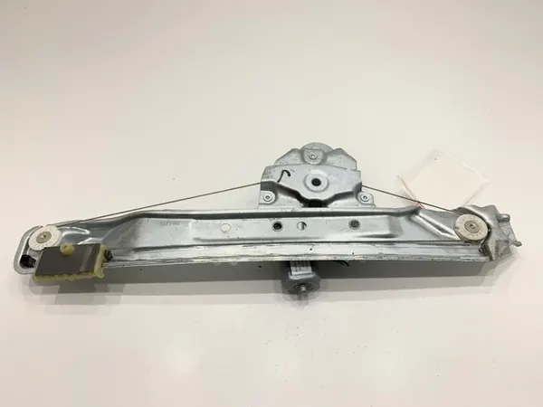 Elevador de vidro traseiro direito Dacia Duster SUV 827208597R image 2