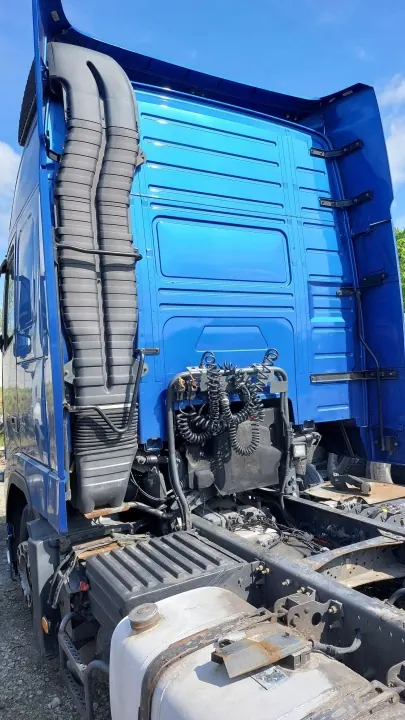 Volvo FH13 Kabinenheber OEM 85103677 Manuell Gebraucht image 4