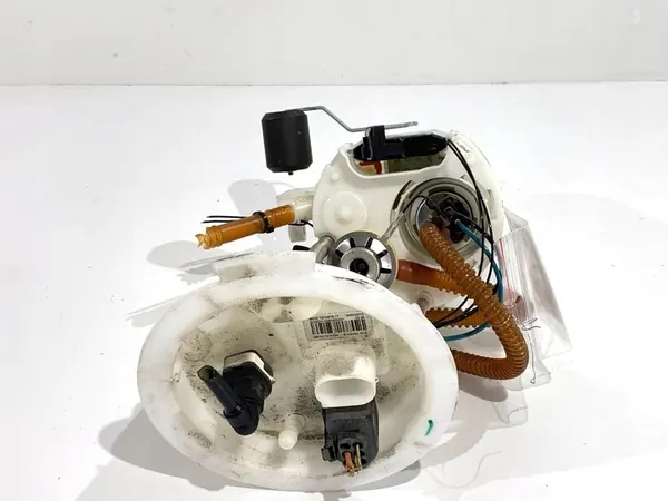 BMW F30 Brandstofpomp 2.0 245PK 11-18 Elektrisch OEM image 3
