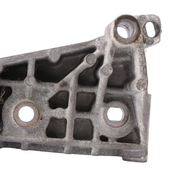 Suporte de montagem de alternador Mercedes W415 OM607 A6071550235 image 4