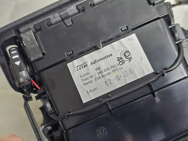 Grade de Admissão Difusor VW Passat B6 B7 CC Esquerda image 2