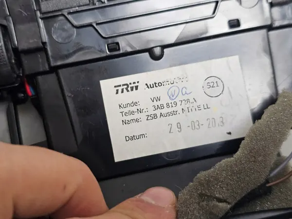 Grade de Admissão Difusor VW Passat B6 B7 CC Esquerda image 4