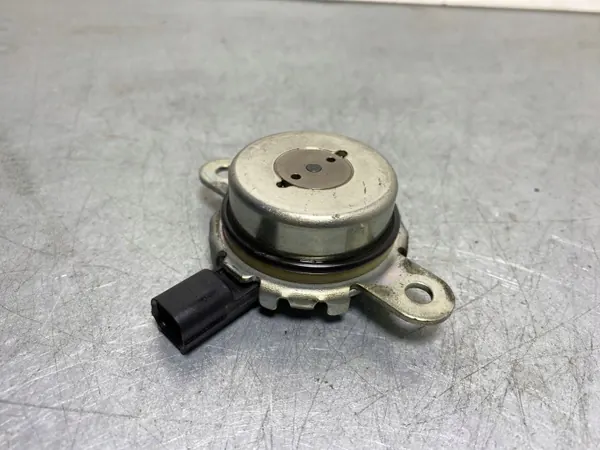 Solenoide de distribución variable Subaru OE OEM FBZ16878 image 4