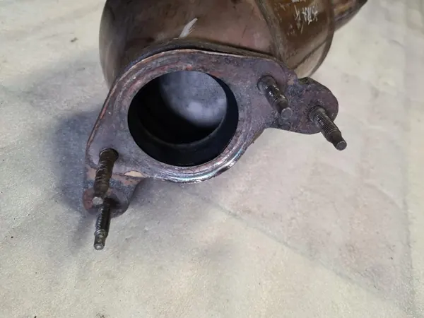 Pot catalytique OEM 12667327 MP pour Opel Astra K image 4