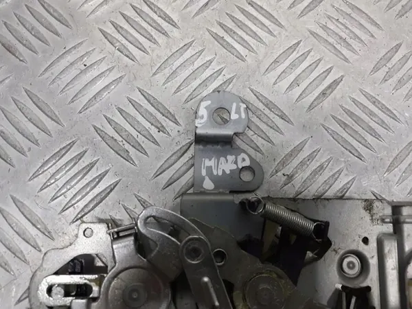 Actionneur de Serrure Arrière Gauche Mazda 5 - Pièce OEM image 4