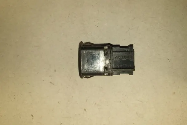 Schalter SEAT TOLEDO II 1.9L Diesel 2001 image 2