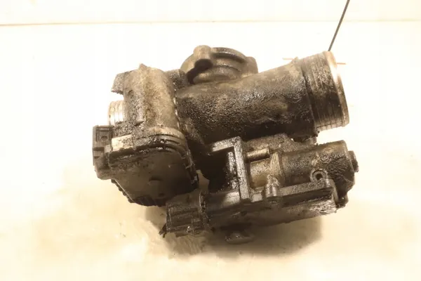 Kaasutin OEM 8692720 Volvo S80 II 2.4D:lle image 6