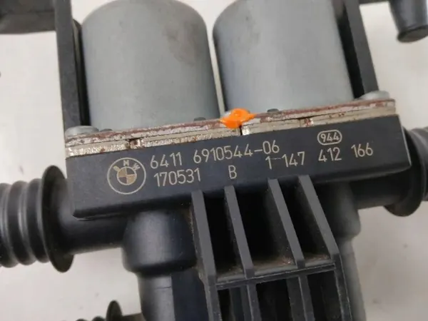 BMW OE Heizungsventil OEM 6910544 - Gebraucht image 3