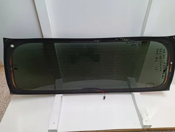 Vitre arrière OEM 4M0845501 pour Audi Q7 (2015-) image 3