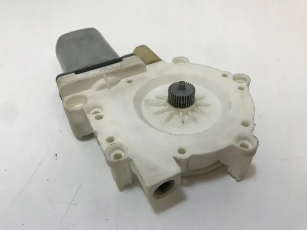 Fönsterhissmotor 67626955876 BMW fram höger image 3