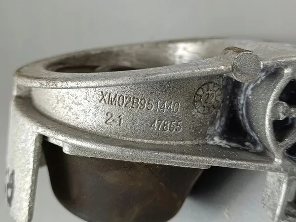 Suporte de silenciador Jeep Grand Cherokee WL 2022 68440476AB image 5