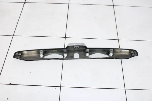 Honda CR-V III Tavaratilaluukun Lista OEM TBS27816 image 7