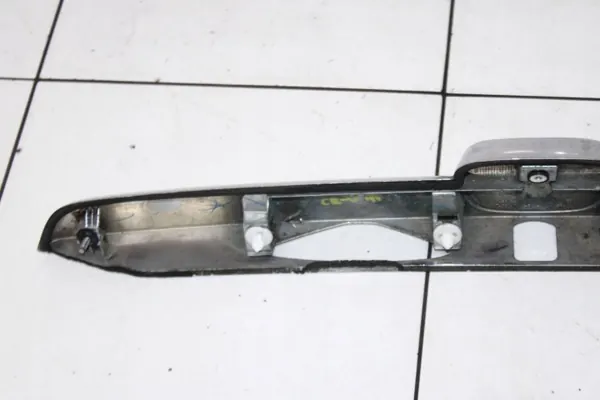 Honda CR-V III Tavaratilaluukun Lista OEM TBS27816 image 8