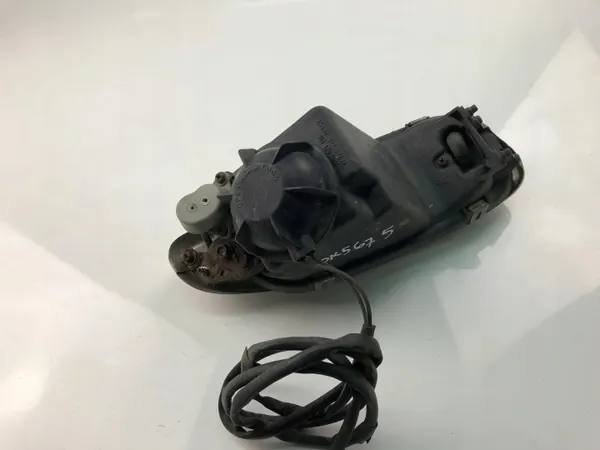 Mazda Xedos 6 Höger Fram Halogenstrålkastare OEM 17915257 image 4