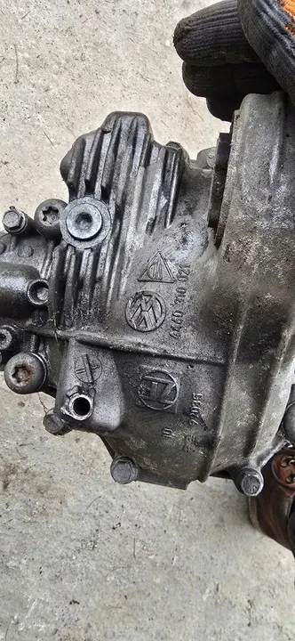Etudifferentielli VW Touareg 3.0 TDI käytetty 4460310021 image 8