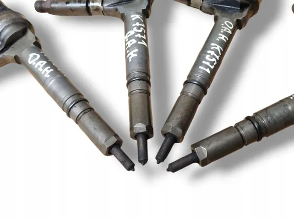 Injecteur Opel Astra H 2004 97363812 image 3