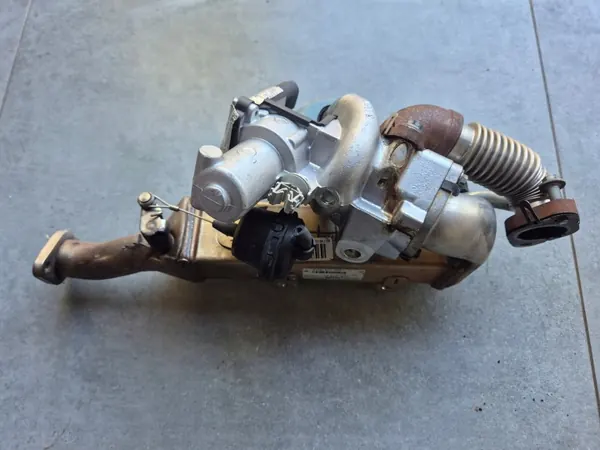 EGR-koelventiel OEM ZAWOR CHLODNICA EGR Infiniti FX II 3.0D image 3
