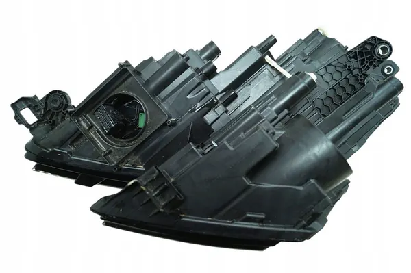 Farol dianteiro direito Skoda Kodiaq I 566 Full LED image 6