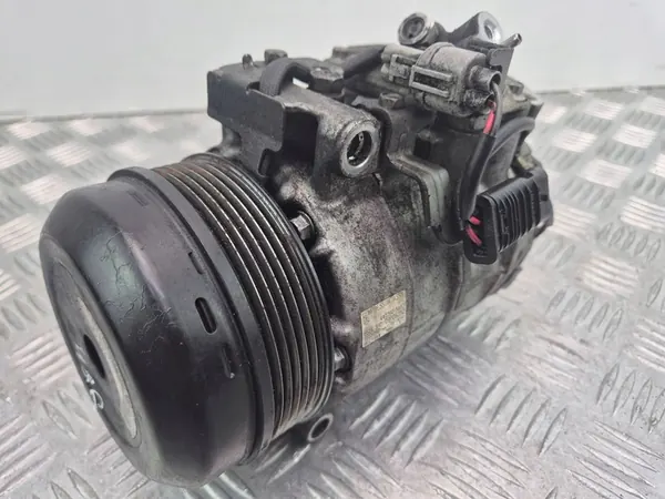Compresor de AC Mercedes W204 W212 M271 OM651 A0032308511 image 2