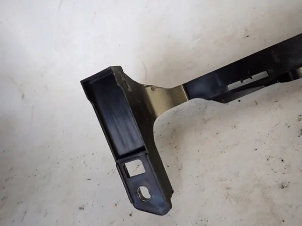 VW GOLF VII Viga de Suporte Frontal image 3