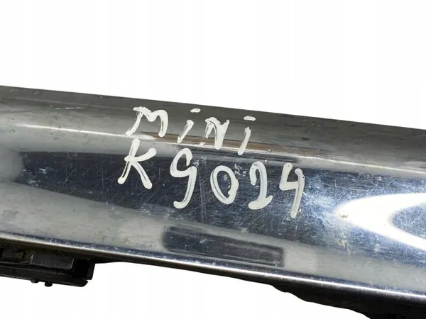 Luz de matrícula OEM MDV89309 Mini - Usado image 5