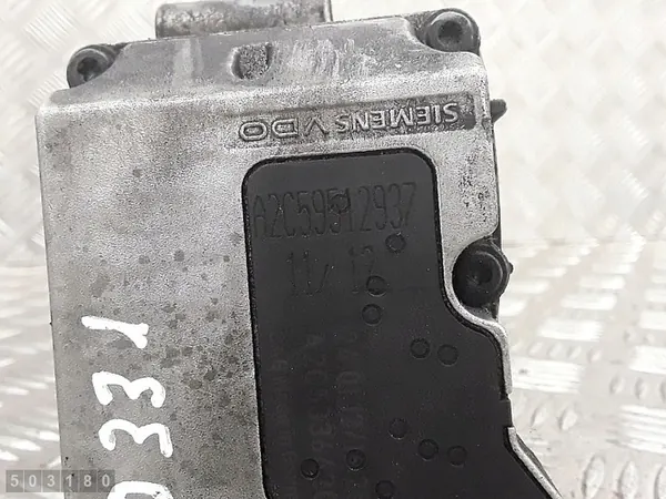 Throttle Body Audi A4 B6 2003 2500td a2c59512937 image 8