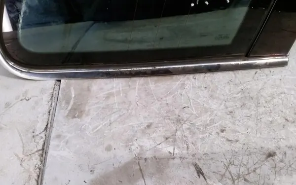 Vitre arrière gauche VW OEM 43R001025 image 3