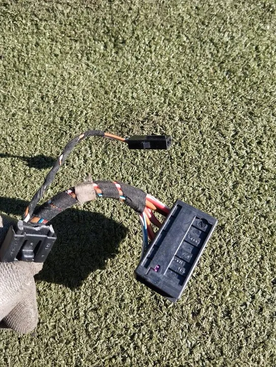 VW PASSAT CC B6 Vasemman Etuistuimen Lämmitysmodule 1Z0959772B image 9