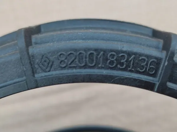 Bomba de Combustível Renault Scenic III 1.6 DCI 0580203120 image 2