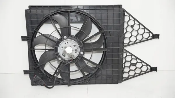 Koelventilator OEM 379094412 voor Skoda Fabia II 1.4 image 2
