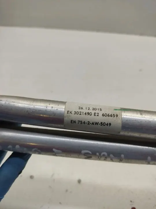 Manguera del Calentador Mercedes-Benz OEM A4478320815 - Usado image 10