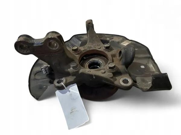 Lexus RX 450H 2014 Framhjulsnav OEM UTO64064 image 4