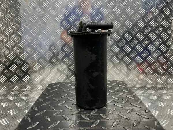 Fuel Filter Housing VW Passat B6 3C0127400A image 4