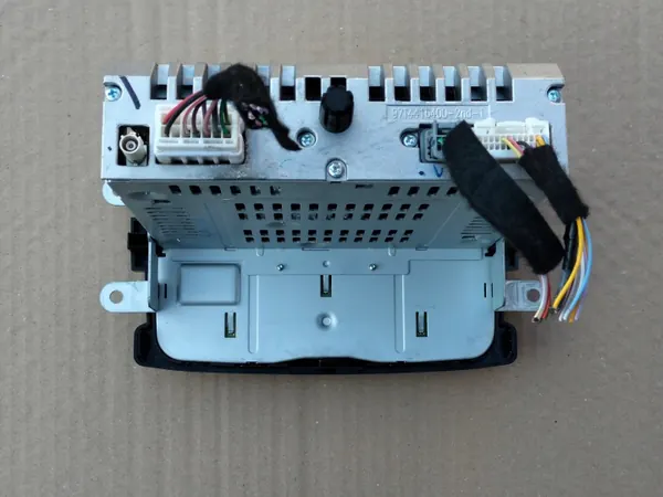Renault Captur I CD-radio OEM 281158551R 3 image 6