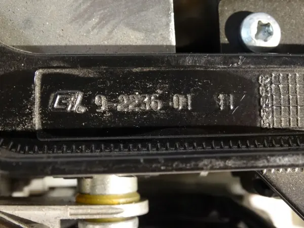 OEM 6908962 ohjauspylväs Rolls Royce Phantom 1:lle image 5