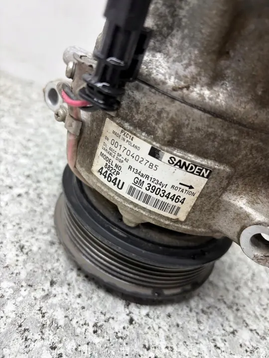 AC Compressor Opel Astra K 2015-2019 39034464 1.6 CDTI image 3