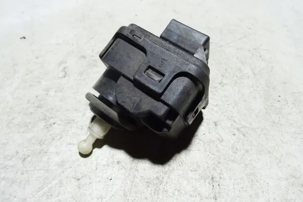 Niveauregulierungsmotor AUDI A3 4B0941295 image 3